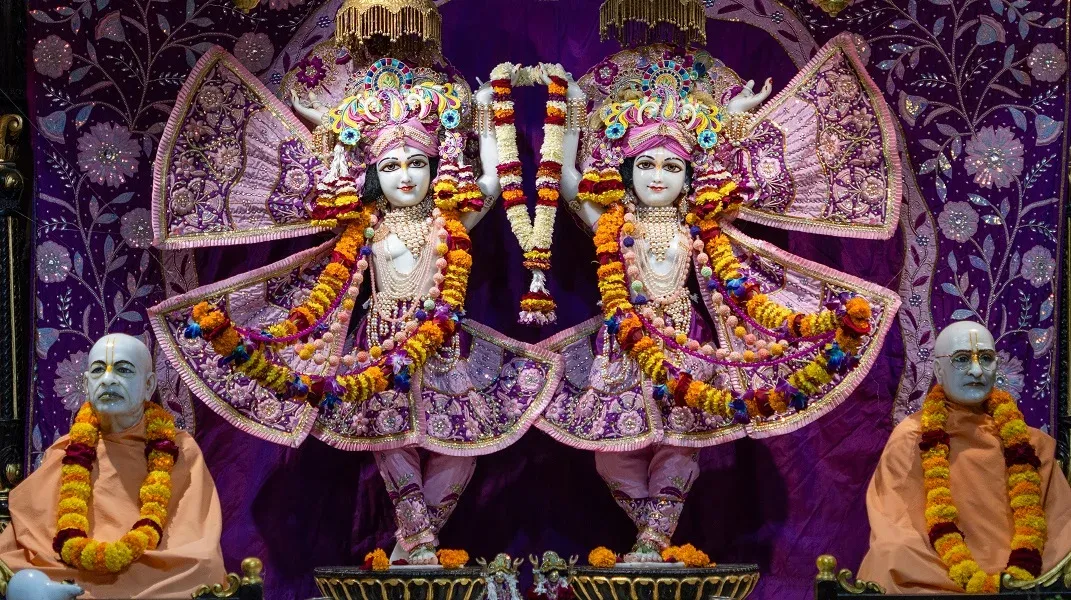 मंदिर निर्माण